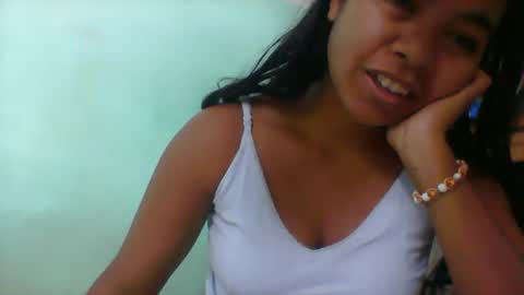 Snapshot of rinah856024 chatting on May 22, 4:08 am rinah856024 online show from May 22, 4:08 am