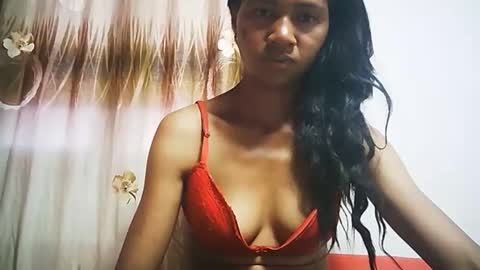 Snapshot of rinahex chatting on November 27, 9:44 am rinahex online show from November 27, 9:44 am