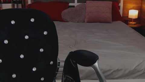 rinathequeen online show from February 22, 5:19 am