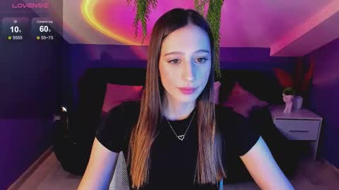Emilia online show from September 19, 3:34 pm