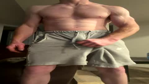 Snapshot of ripped__red69 chatting on May 9, 2:39 am ripped__red69 online show from May 9, 2:39 am