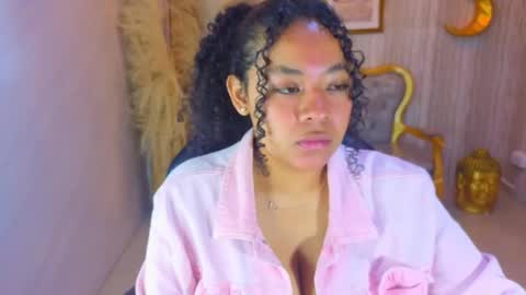 Snapshot of risada_temptation_s chatting on October 19, 3:07 am Risada online show from October 19, 3:07 am