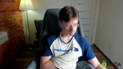 VAnitas online show from December 19, 12:45 pm