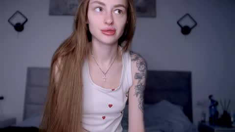 Snapshot of rita_orra chatting on April 20, 7:33 am Rita online show from April 20, 7:33 am