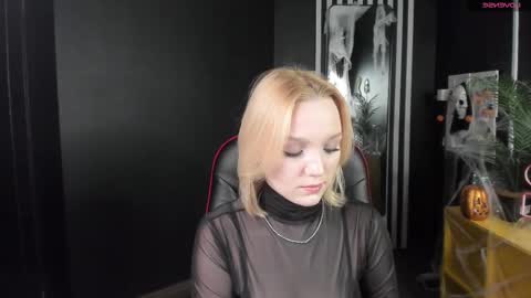 Snapshot of rita_sun_ chatting on October 27, 10:30 am Rita 3 online show from October 27, 10:30 am