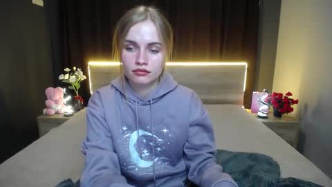 ritakiskis online show from November 7, 8:09 pm