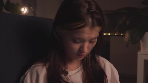 Akemi online show from February 17, 3:08 pm