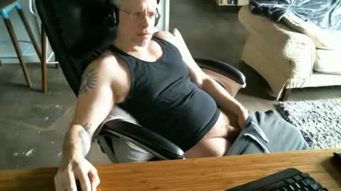 Snapshot of riverbendjulian chatting on January 19, 5:49 pm Julian online show from January 19, 5:49 pm