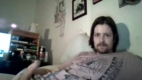 riverphoenix575584 online show from June 6, 7:57 am