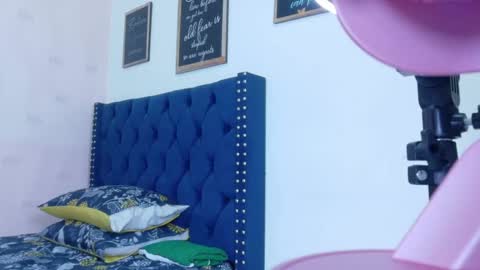 rizantella online show from February 14, 2:30 am