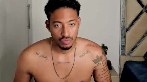 rkingblack95 online show from April 2, 1:03 am