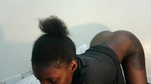 Snapshot of rlessing2 chatting on February 18, 11:33 pm rlessing2 online show from February 18, 11:33 pm