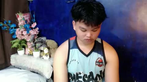 Snapshot of rnl_cum chatting on April 23, 6:54 pm RICH MY GOAL online show from April 23, 6:54 pm