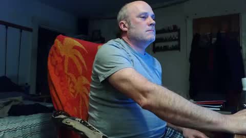 rnrd online show from March 29, 2:55 am