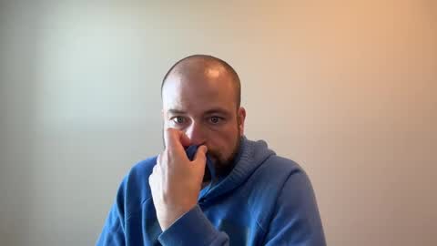 Snapshot of roadking1122 chatting on November 17, 3:18 pm roadking1122 online show from November 17, 3:18 pm