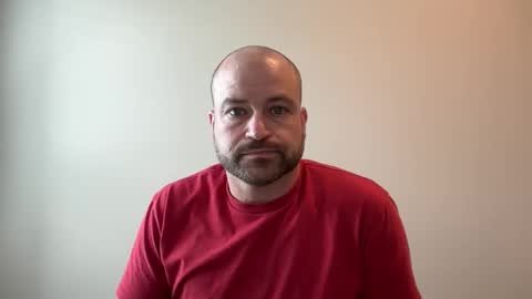 Snapshot of roadking1122 chatting on December 18, 5:08 pm roadking1122 online show from December 18, 5:08 pm