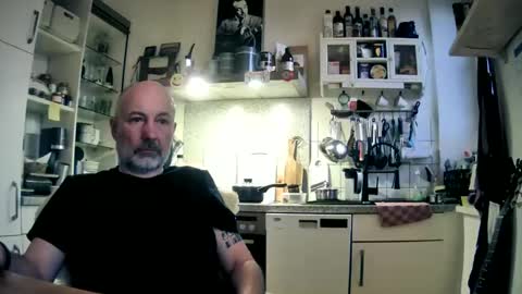 roadrunnerger online show from March 9, 5:28 pm