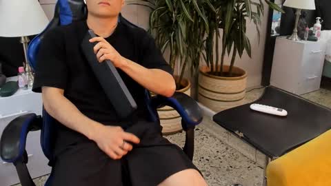 Roan Birkin online show from March 27, 8:08 pm