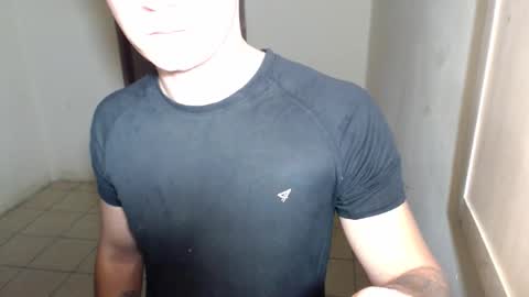 RoastingCorn online show from March 2, 2:36 am