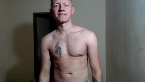 RoastingCorn online show from April 16, 2:12 am