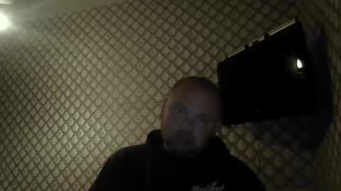 rob18997 online show from March 24, 6:13 pm