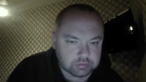 rob18997 online show from March 31, 2:24 am