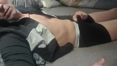 Snapshot of rob35jr chatting on February 17, 11:07 am rob35jr online show from February 17, 11:07 am