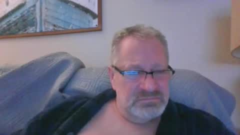 Snapshot of rob872217 chatting on January 1, 6:26 am rob872217 online show from January 1, 6:26 am
