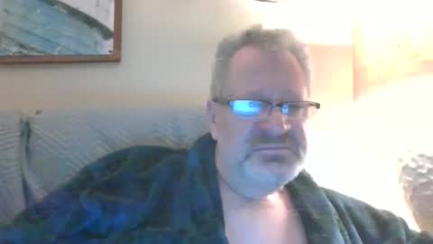 Snapshot of rob872217 chatting on January 10, 1:09 pm rob872217 online show from January 10, 1:09 pm