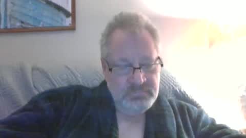 Snapshot of rob872217 chatting on January 15, 9:35 am rob872217 online show from January 15, 9:35 am