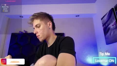 Robbin online show from March 9, 5:44 am