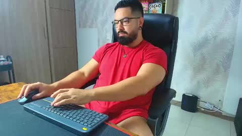 Robby online show from November 9, 12:09 am