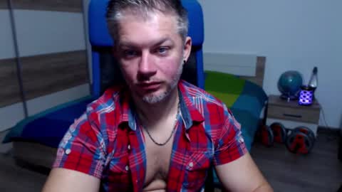 robbyshawz online show from October 10, 5:06 am