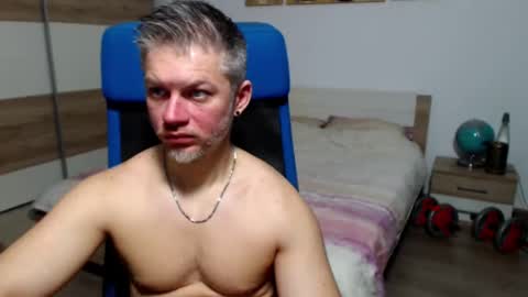 robbyshawz online show from February 11, 8:19 am