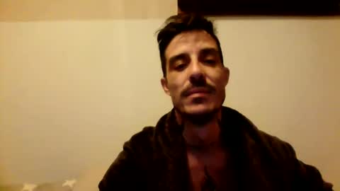 rober777xxl online show from December 3, 1:10 pm