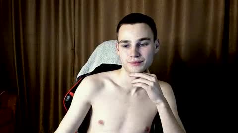 robert10211 online show from January 16, 3:38 pm