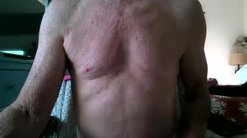 robert online show from November 26, 8:10 pm