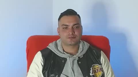 Stiven - online show from October 24, 6:10 am