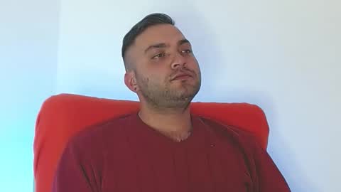 Stiven - online show from October 28, 7:49 pm