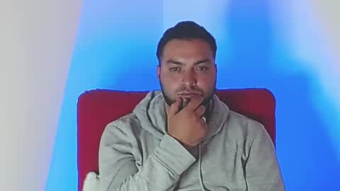 Stiven - online show from February 5, 6:01 pm