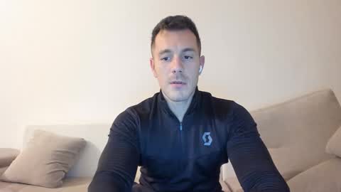 roberto4ever online show from November 13, 4:06 pm