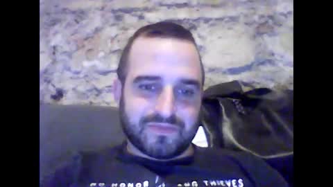 Snapshot of robertoredo chatting on January 16, 10:34 pm Roberto online show from January 16, 10:34 pm