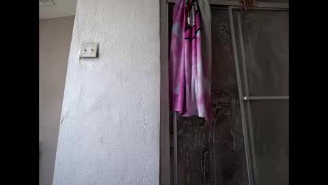 robertsaiz4200 online show from February 27, 9:48 pm