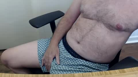 Snapshot of robidan6923 chatting on July 12, 4:09 pm robidan6923 online show from July 12, 4:09 pm