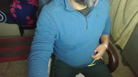 Snapshot of robin2010ken_ chatting on November 28, 8:55 pm robin online show from November 28, 8:55 pm