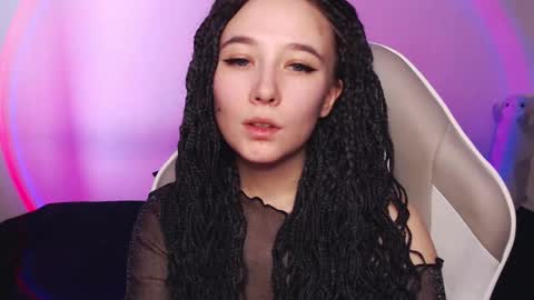 Robin your online show from February 14, 8:10 am