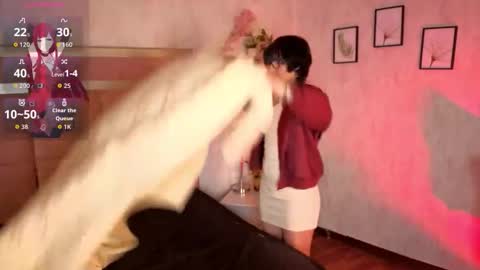 robin D online show from November 5, 12:05 pm