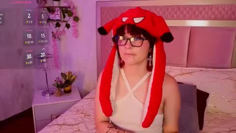 robin D online show from December 4, 12:47 pm