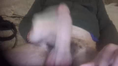 robinouhot online show from February 11, 9:09 pm