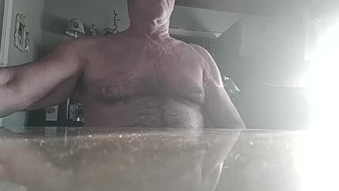 robke1966 online show from February 26, 7:29 am